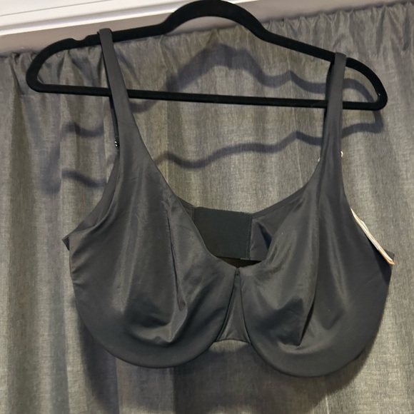 Skims Smoothing Intimates Unlined Minimizer Bra in Onyx 40DD - Picture 3 of 5